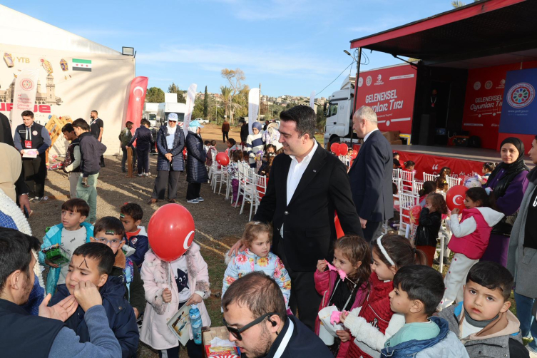 YTB'den Bayırbucak'ta 500 kişilik 'Kardeşlik İftarı'